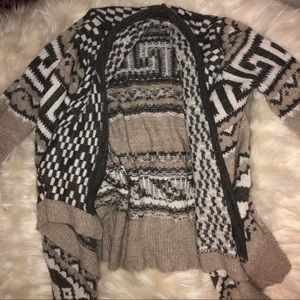Women’s Patterned Cardigan